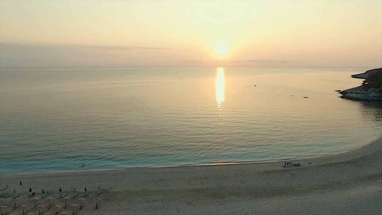 Papa Nero Beach House Agios Ioannis  Kültér fotó