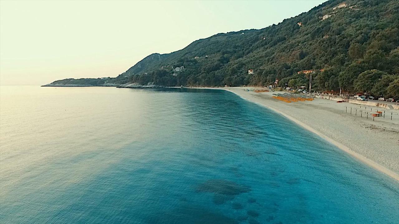 Papa Nero Beach House Agios Ioannis  Kültér fotó